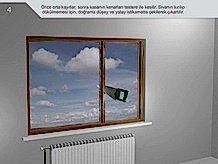 Önce orta kayıtlar, sonra kasanın kenarları testere ile kesilir. Sıvanın kırılıp dökülmemesi için, doğrama düşey ve yatay istikamette çekilerek çıkartılır.